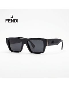 Fendi FE40118I Cat-Eye Sunglasses – Oversized Acetate Frame, Gradient UV Protection Lenses, Luxury Italian Designer Eyewear | 192337151903