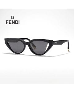Fendi FE40009I Square Sunglasses – Bold Acetate Frame, Dark UV Protection Lenses, Luxury Italian Designer Eyewear | Black/Grey - 192337086946