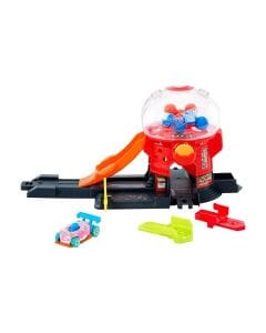 Hot Wheels Downtown City Candy Shop Toy Car Track Set 3+ Years, Interactive Gumball Machine Action, Expandable Track System - 194735264056