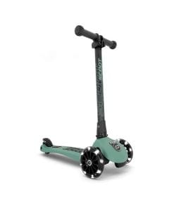 Scoot & Ride Highwaykick 3 LED 3+ Years, LED Light Up Wheels For Safety And Style, Foldable And Height Adjustable Handlebar - Forest