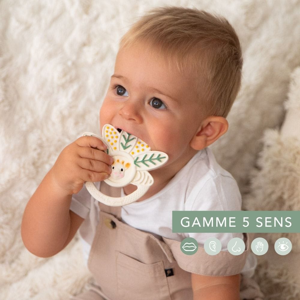 Sophie La Girafe 5 Senses Teething Ring Mille Feuille 0+ Monthss, Leaf-like Design, Lightweight, 100% Natural Rubber - Multicolour