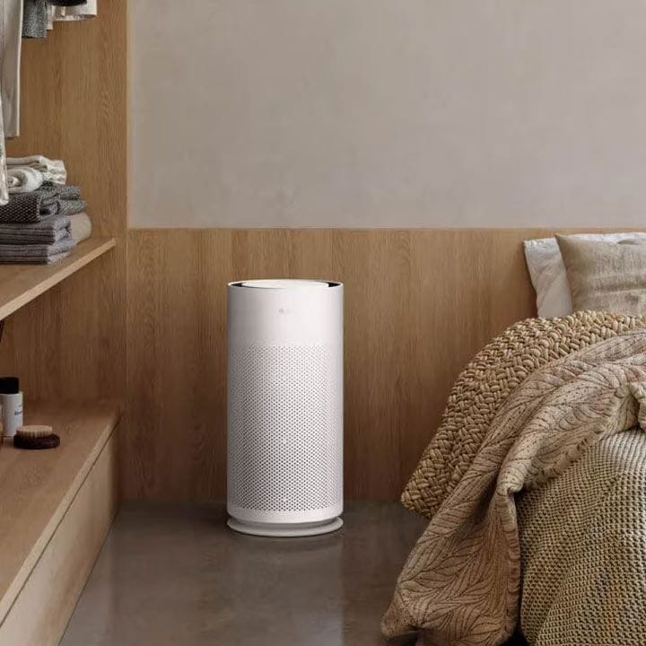 LG PuriCare™ AeroHit Air Purifier, White, 32 m² Coverage with 360° Filter | AS35GGW10