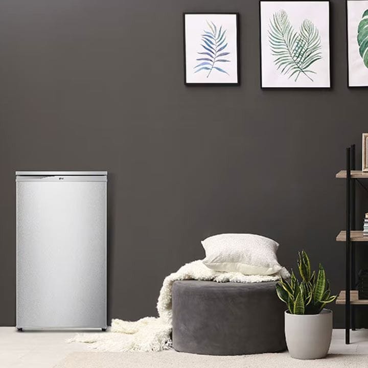 LG Single Door Refrigerator, Direct Cooling, Low Voltage Stabilizer 92 Liter - White - GL-131SQQP