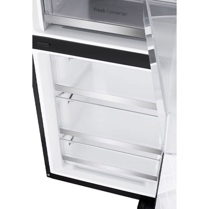 LG InstaView Bottom Freezer, Door Cooling+ TM, Multi Air Flow, Smart Diagnosis, Wi-Fi, Zero Clearance, Linear Cooling 349L - White - GR-V479QGKW