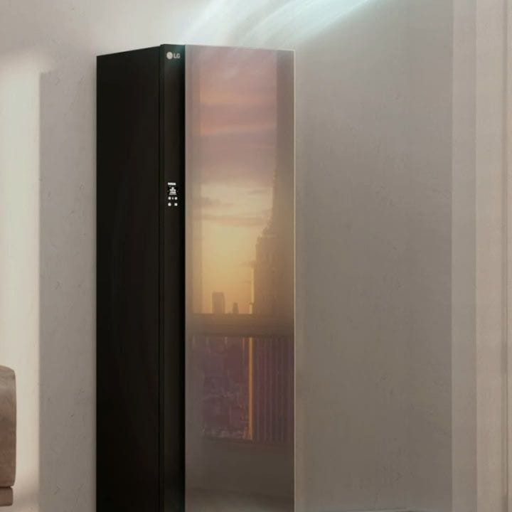 LG Styler Smart Steam Closet with TrueSteam™ & Heat Pump Drying – Mirror Finish | Model LSC5GMR80H.ABMRGCC