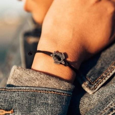 Cape Clasp Silver Turtle Bracelet, Sterling Silver Ocean Inspired Clasp, Marine Grade Durable Cord, Travel Friendly Adjustable Bracelet, Made in USA