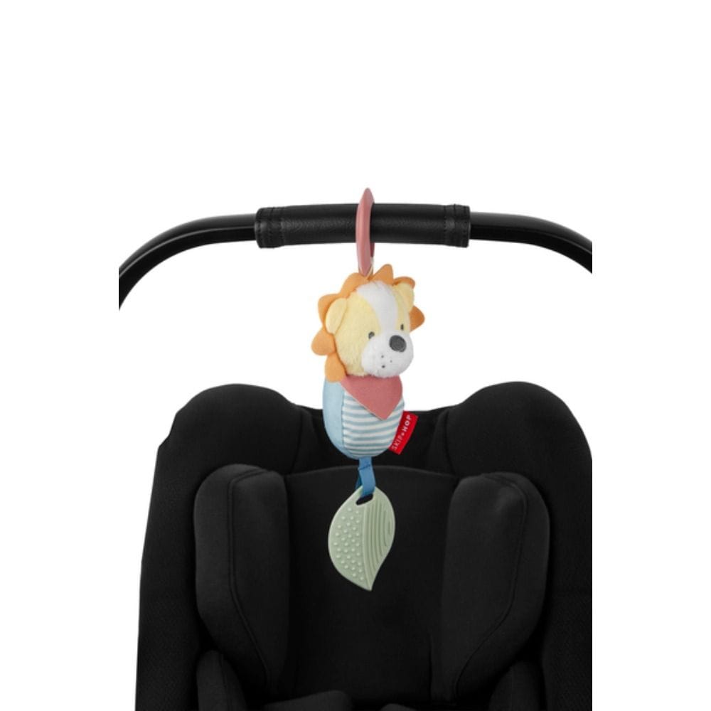 Skip Hop Bandana Buddies Chime And Teethe Lion Toy 0+ Monthss, Multi-Textured Fabrics, Soothing Chime Sounds - Multicolour