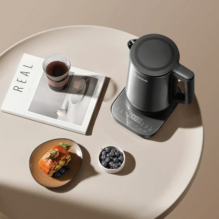 نوتريكوك إبريق كهربائي من الستانلس ستيل 1.7 لتر مع شاشة رقمية – فضي | NC-USK600