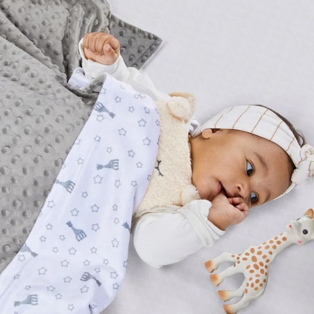 Sophie La Girafe Soft Blanket Gift Set 0+ Monthss, Soft And Cozy, Multi-color Design, Versatile Use, Premium Quality - Multicolour