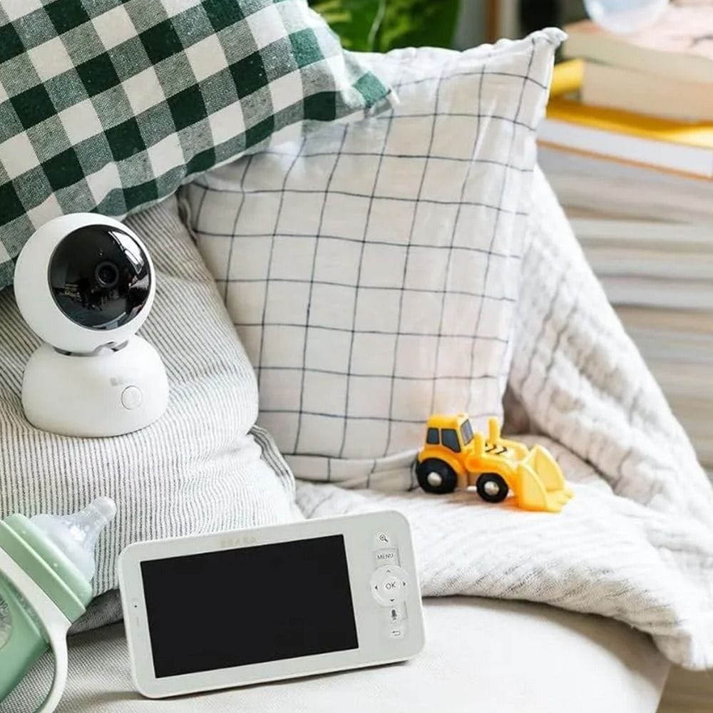 Beaba Full HD 360° Rotating WiFi Video Baby Monitor HD Screen App 300m Range VOX Cloud Walkie-Talkie Lullabies White | 930376