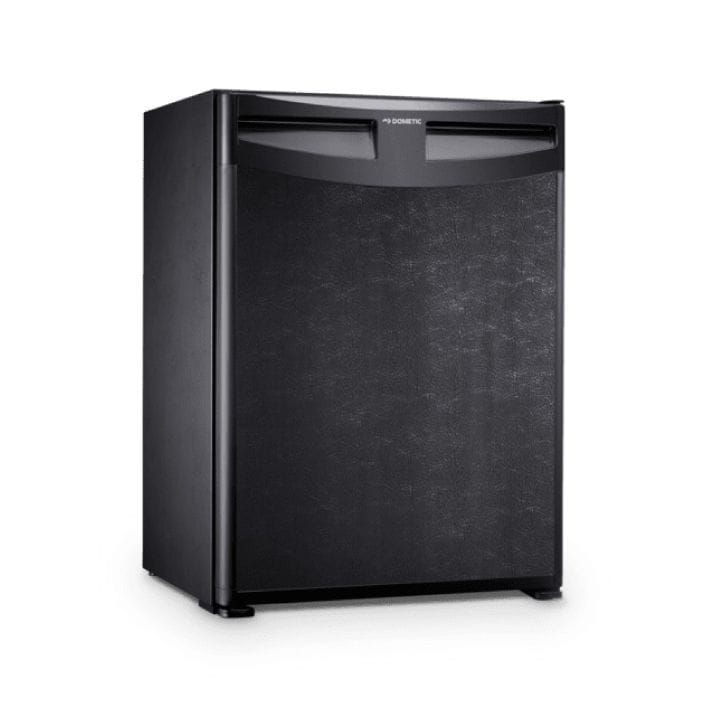 دومتيك مبرد مشروبات إل دي سعة 30 لتر نظام امتصاص مفصل يمين باب مصمت مع إضاءة داخلية RH 131