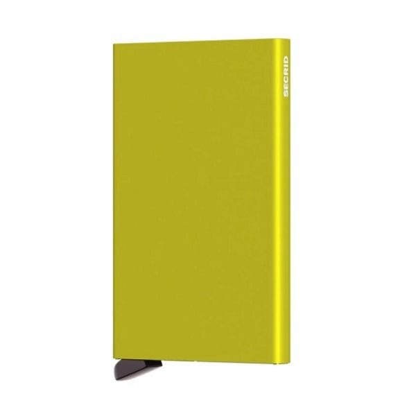 محفظة Secrid Cardprotector باللون الأخضر الليموني، تتسع لـ 4 بطاقات منقوشة أو 6 بطاقات مسطحة، حامل بطاقات رفيع من الألومنيوم، تصميم خفيف الوزن 63 × 102 × 8 مم، صنع في هولندا