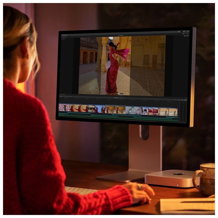 Apple Mac Mini : M2 Chip, 8-Core CPU, 10-Core GPU, 8GB RAM, 256GB SSD  (Open Piece/Display Unit)