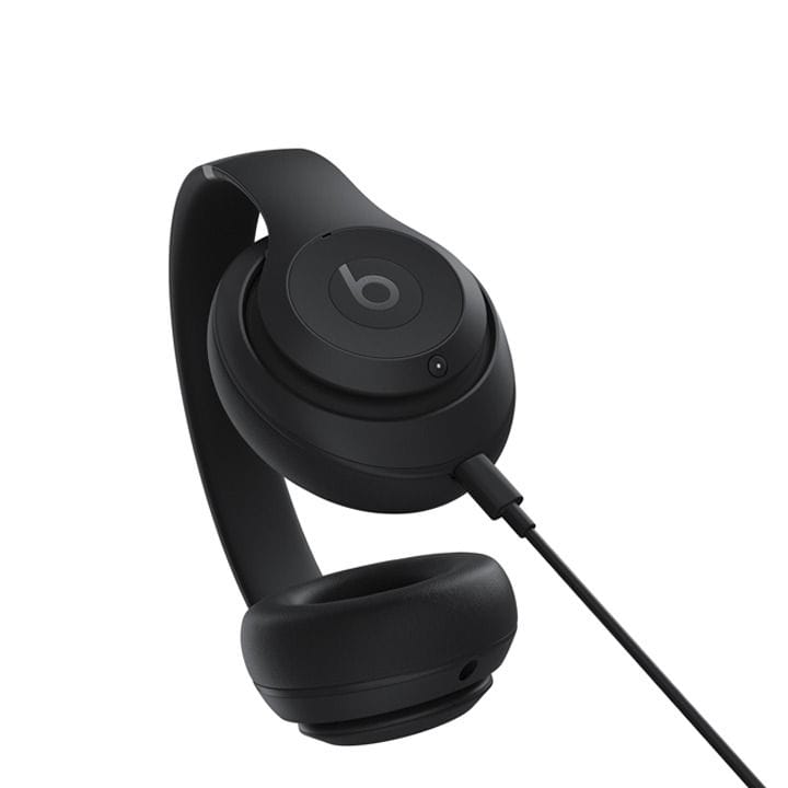 Beats Studio Pro Wireless Noise Cancelling Headphone - Black | MQTP3AE/A