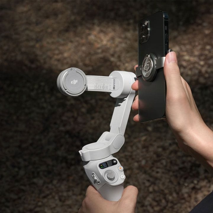 دي جي آي أوزمو موبايل جيمبال - فضي | Mobile SE