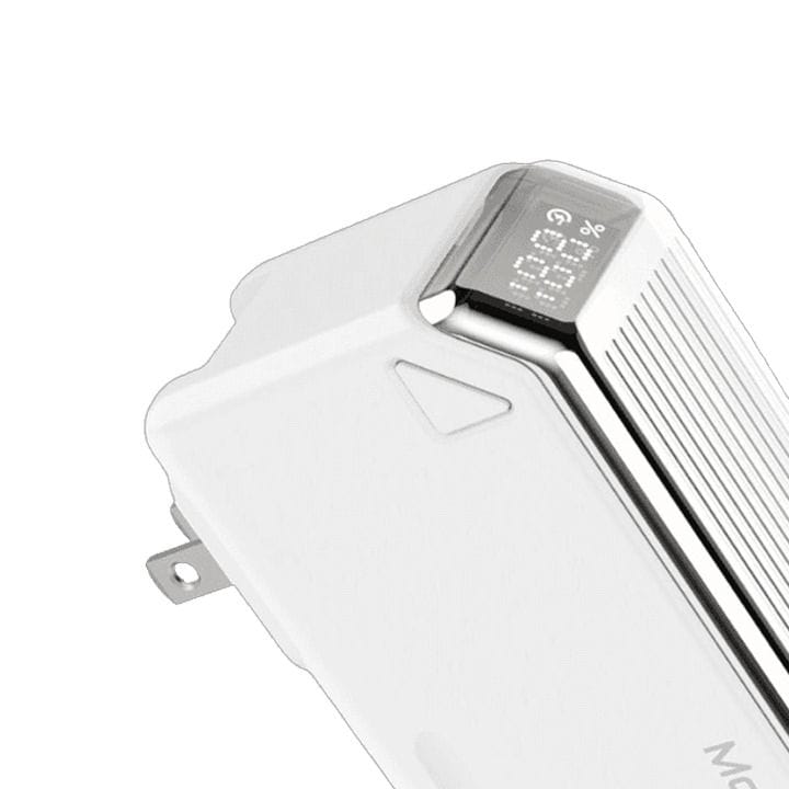 Moxedo Porta-Go 5000mAh Power Bank with AC Plug, USB-C Cable & 2 Travel Adapters - White | MX-PB016