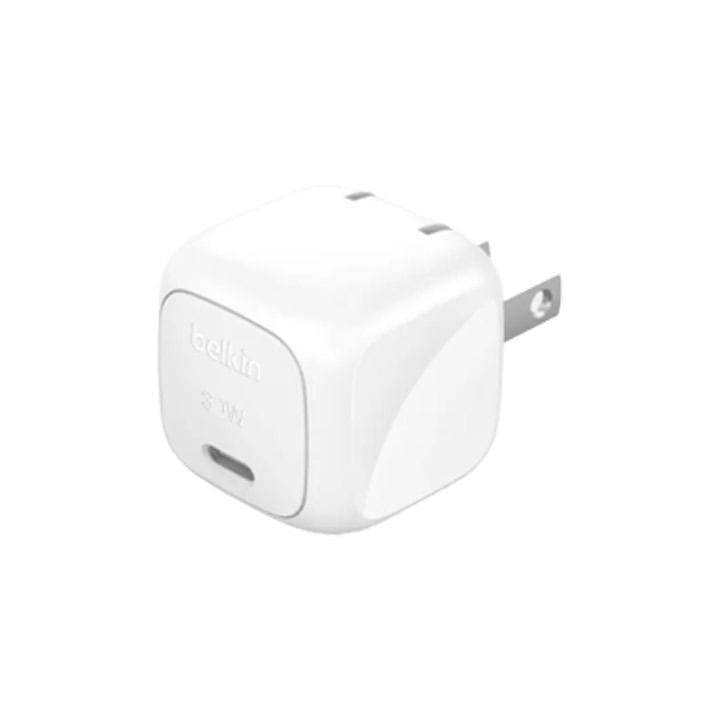 Belkin iPhone 17 Pro Accessories Bundle MegSafe Clear Case + Glass Screen Protector + 30W USB-C Wall Charger | Transparent