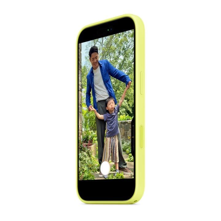 Apple iPhone 17 Silicone Case with MagSafe | Neon Yellow | MGEV4ZM/A