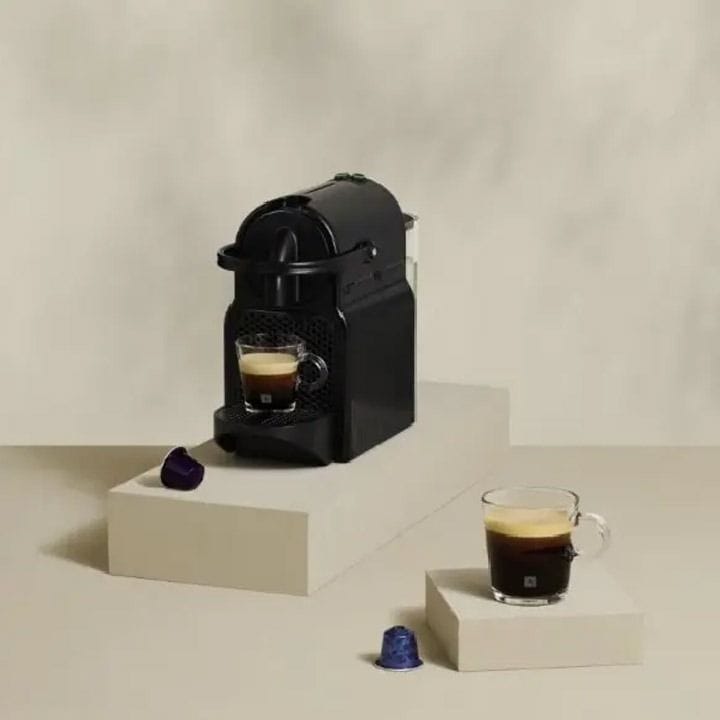 Nespresso Inissia Coffee Machine Capsule Brewer 19 Bar Pressure, 2 Cup Sizes Espresso Lungo, 25s Heat-Up, 0.7L Tank Compact Design | Black-D40-ME-BK-NE5