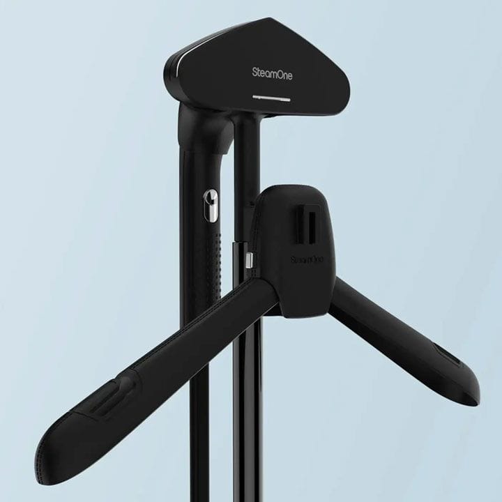 SteamOne Professional Garment Steamer 2900W – Black | EUST01