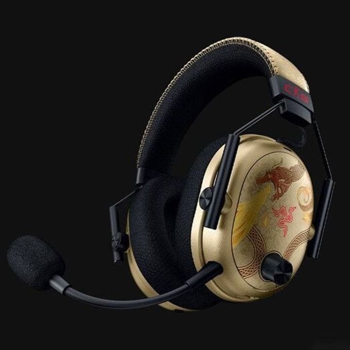 Razer BlackShark V3 Pro Wireless Gaming Headset – HyperSpeed Wireless, ANC, THX Spatial Audio, Detachable Mic | RZ04-05400800-R3M1