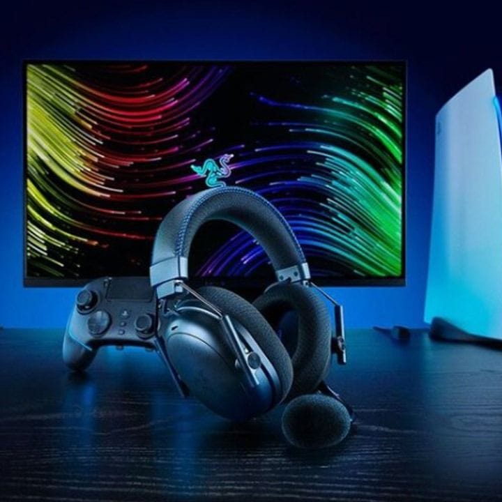 سماعة ألعاب لاسلكية مع إلغاء ضوضاء نشط ريزر بلاك شارك V3 برو – صوت محيطي THX، إلغاء ضوضاء نشط، ميكروفون معتمد من ديسكورد – أسود | RZ04-05400500-R3M1