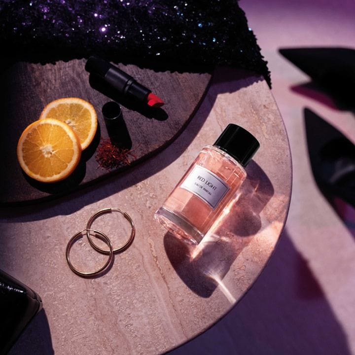 عطر جين آرتس كوليكشن بريفِيه ريد لايت للجنسين 100 مل – حمضيات، فواكه ورد وعنبر بعطر زهري فاكهي 3430750138598