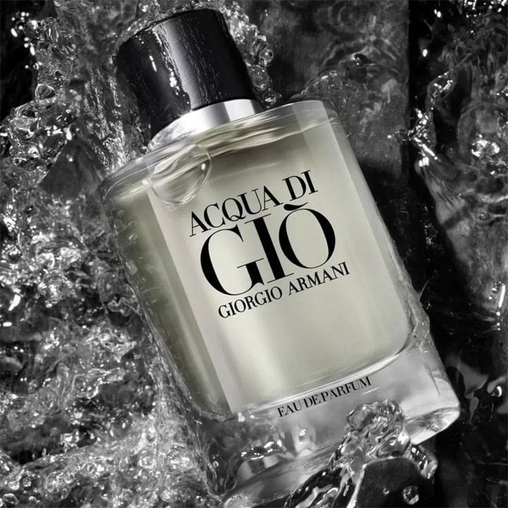 عطر أرماني أكوا دي جيو بارفان للرجال 200 مل – نفحات بحرية، برغموت، مريمية وكلاري جيرانيوم وباتشولي – عطر مائي خشبي طويل الثبات