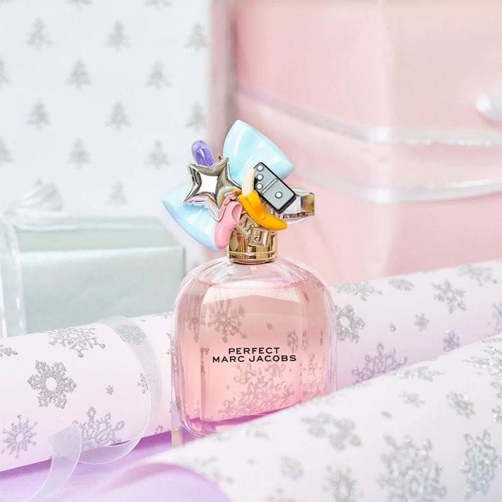 Marc Jacobs Perfect Eau de Parfum for Women 100ml – Rhubarb, Daffodil, Almond Milk & Cashmeran Soft Floral Fragrance