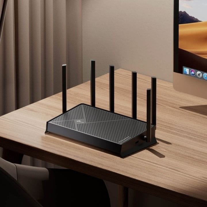 راوتر تي بي لينك آرتشر Wi-Fi 7 ثنائي النطاق بسرعة 6.5 جيجابت في الثانية وتشغيل متعدد الروابط ومنفذ 2.5G WAN/LAN ودعم EasyMesh وHomeShield أسود Archer BE400