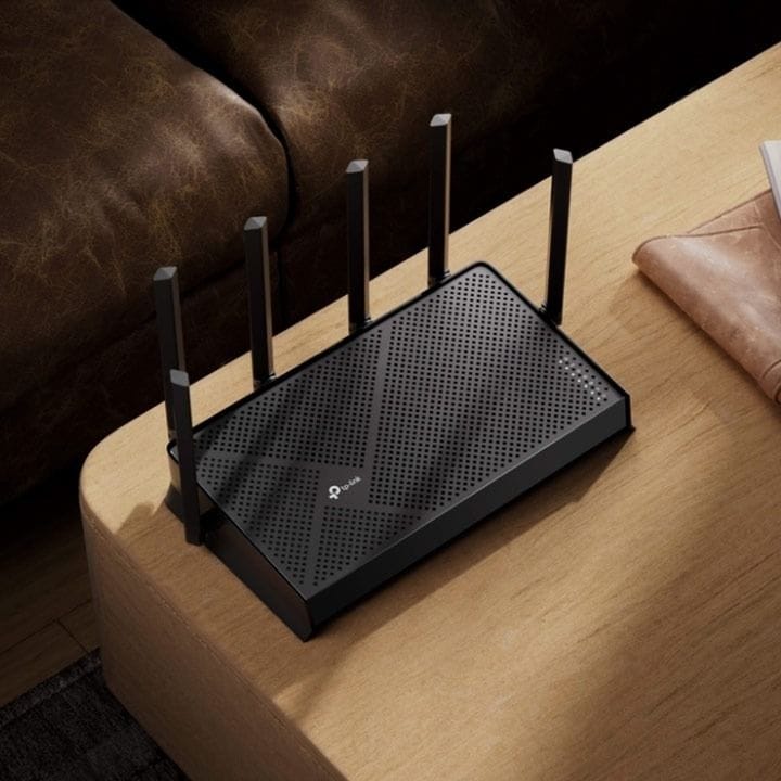 راوتر تي بي لينك آرتشر Wi-Fi 7 ثنائي النطاق بسرعة 6.5 جيجابت في الثانية وتشغيل متعدد الروابط ومنفذ 2.5G WAN/LAN ودعم EasyMesh وHomeShield أسود Archer BE400