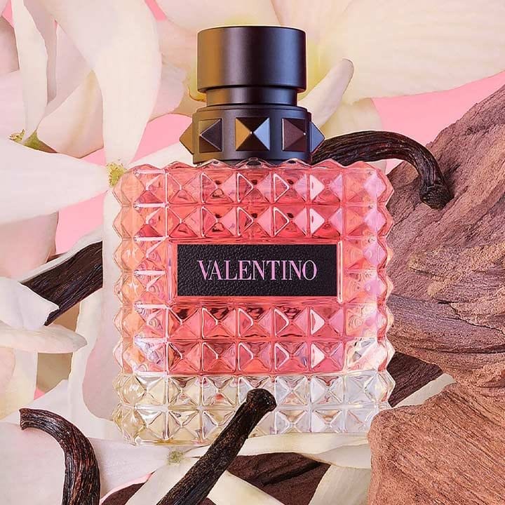 Valentino Donna Born In Roma EDP 100ml Women’s Perfume, Floral Woody Vanilla, Jasmine Blackcurrant Pink Pepper, Bourbon Vanilla Woody Base, Long Lasting