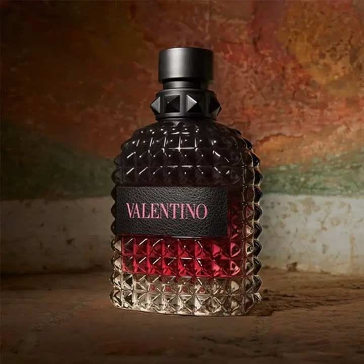Valentino Uomo Born In Roma EDT 100ml Unisex Perfume, Woody Aromatic Vetiver, Mineral Salt Ginger Violet Leaf, Smoky Sage Base, Long Lasting