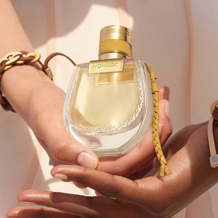 Chloé Nomade Naturelle Eau de Parfum for Women 75ml – Organic Jasmine, Date Accord, Vanilla & Sandalwood Floral Fragrance