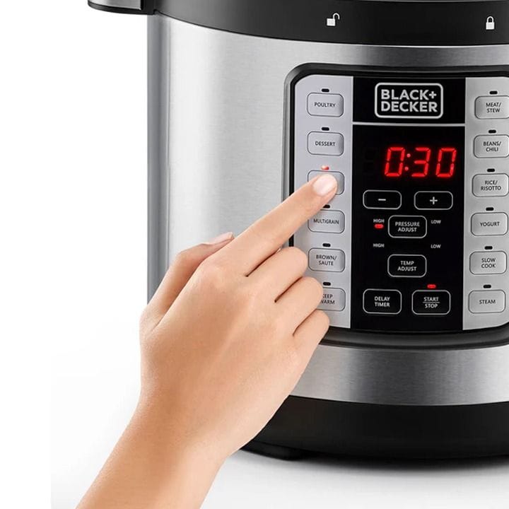 Black+Decker Digital Pressure Cooker 1000W, 6L Capacity, LED Display, Modern Design - Black/Silver - PCP1000-B5