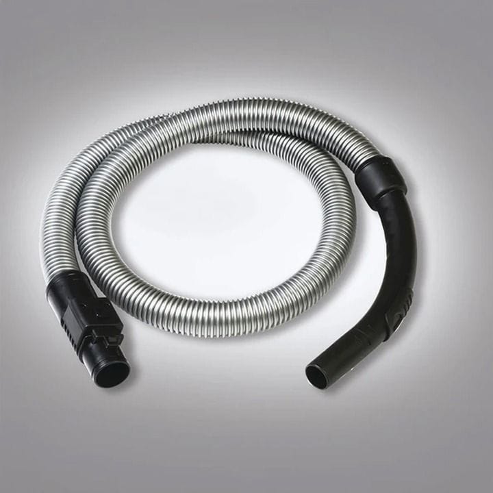 مكنسة بلاك+ديكر برميل 2000W سعة 20L، وظيفة النفخ، قوة شفط عالية، أنبوب معدني تلسكوبي - أسود - BV2000-B5