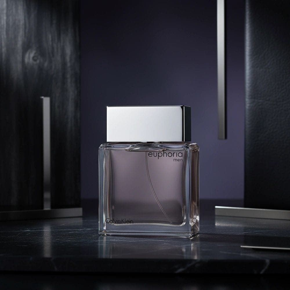 كالفن كلاين يوفوريا للرجال أو دو تواليت 100 مل - عطر رجالي خشبي منعش بفلفل الزنجبيل والريحان الأسود والشمواه | 88300178278