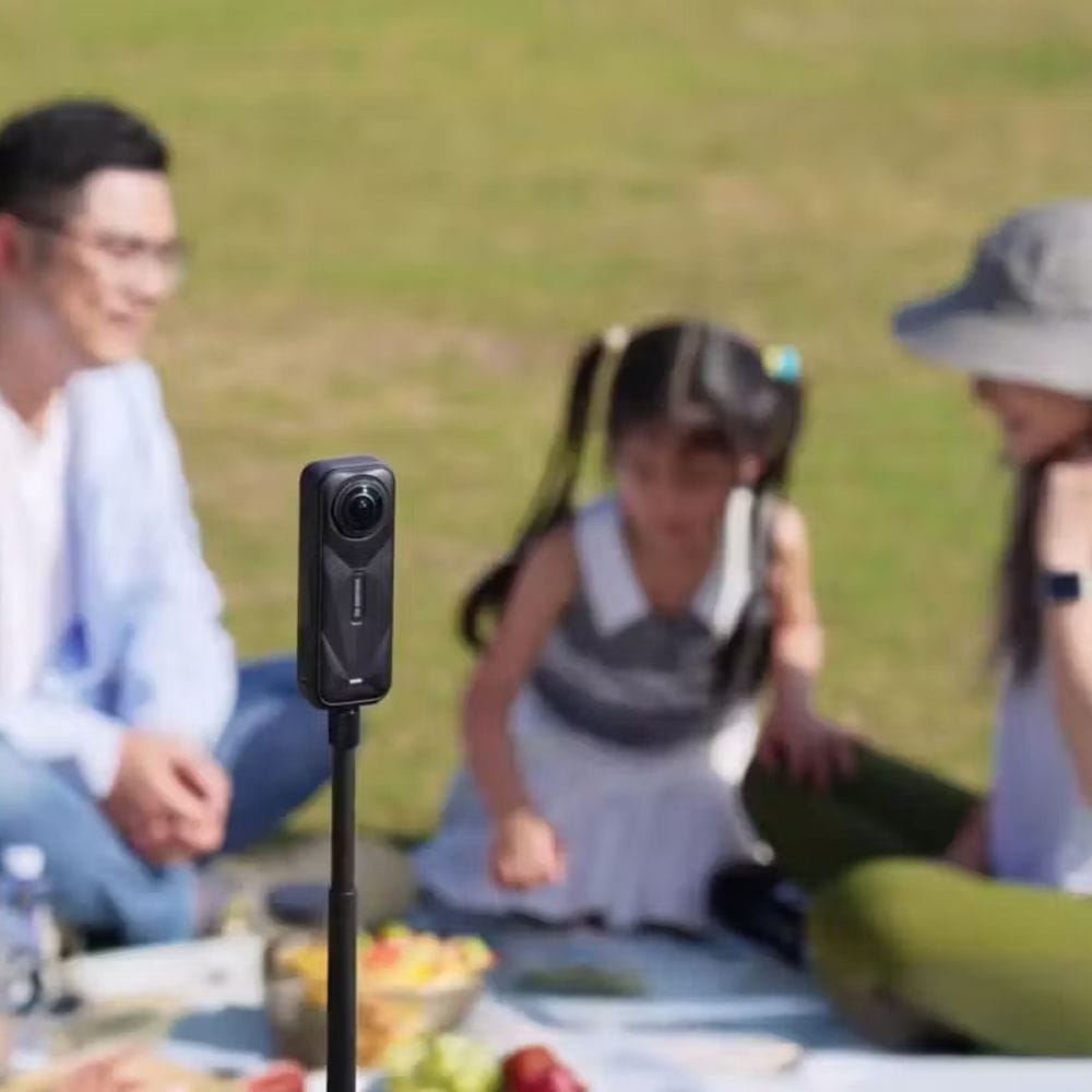 Insta360 X5 360 Action Camera, 8K 360° Video, 72MP Photos, 1/1.28-Inch Sensors, Replaceable Lenses & 185-Min Battery Life | Black - 6977644761441
