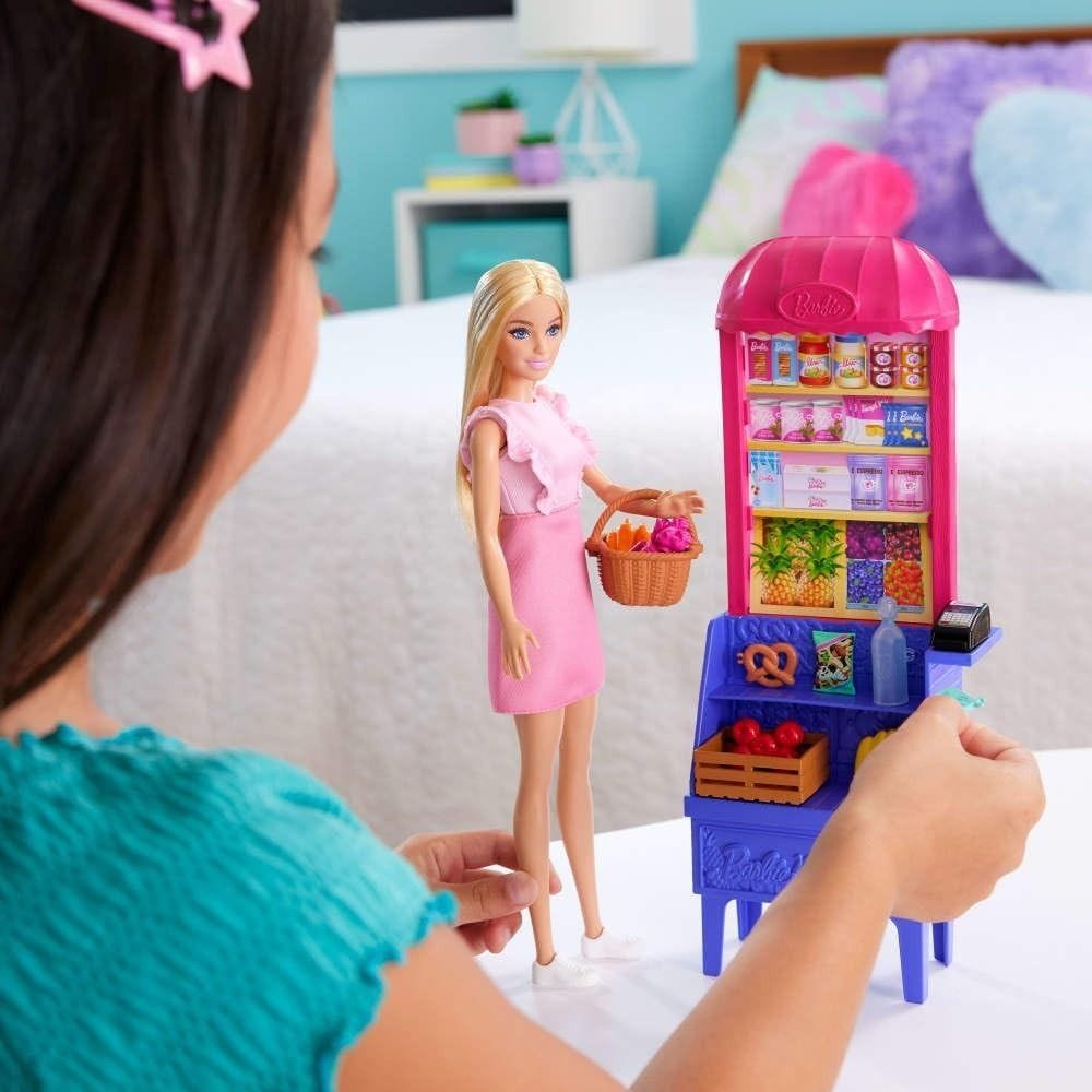 Barbie Malibu Goes Shopping Playset 3+ Years, Realistic Shopping Elements, Encourages Imaginative Storytelling - 194735275496