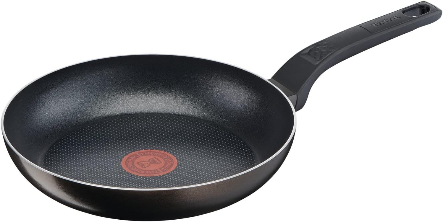 Tefal Easy Cook & Clean 20cm Frypan – Titanium Non-Stick Coating, Thermo-Signal Heat Indicator, Easy Clean, Even Heat Distribution | Black - B5540202