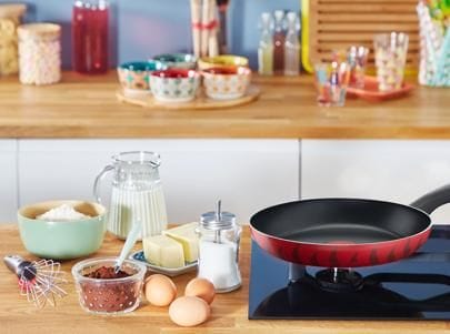 Tefal Tempo Flame Frypan, 26cm Non-Stick Aluminium Pan, Thermo-Signal Heat Indicator, Gas & Electric Compatible Cookware - C3040583