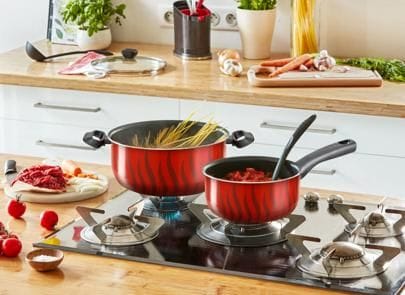 Tefal Tempo Flame Frypan, 26cm Non-Stick Aluminium Pan, Thermo-Signal Heat Indicator, Gas & Electric Compatible Cookware - C3040583