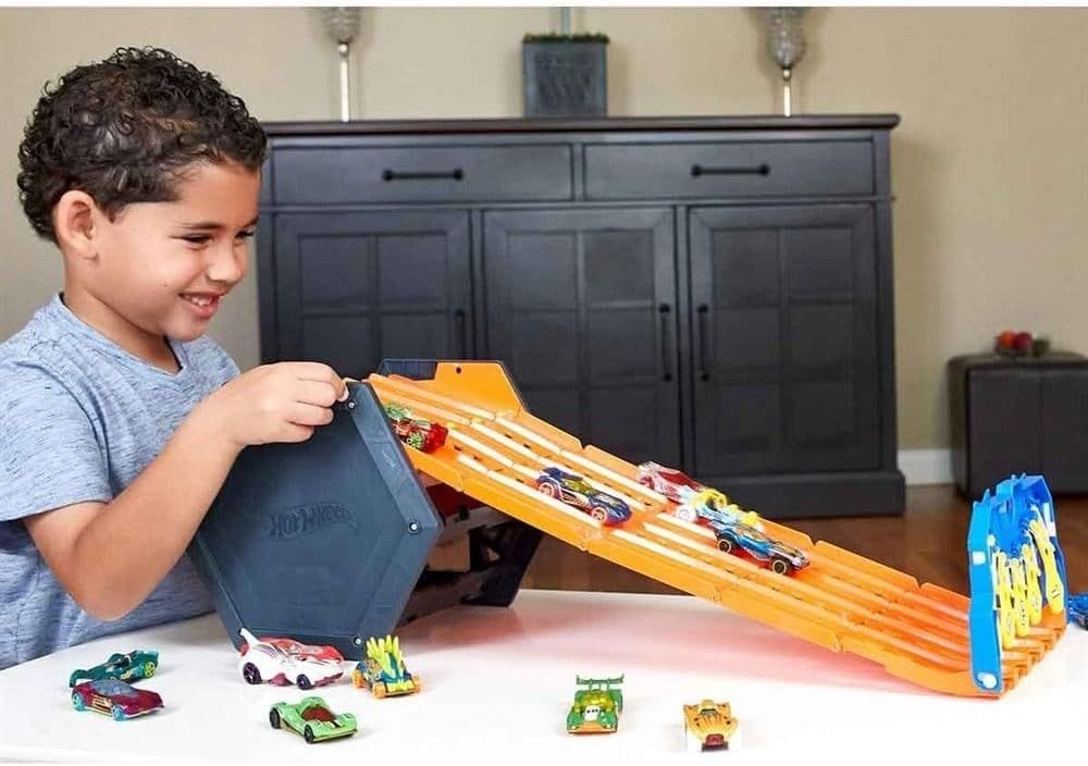 Hot Wheels Roll Out Raceway Track Set: 5-Lane Racing Fun & Storage Bucket