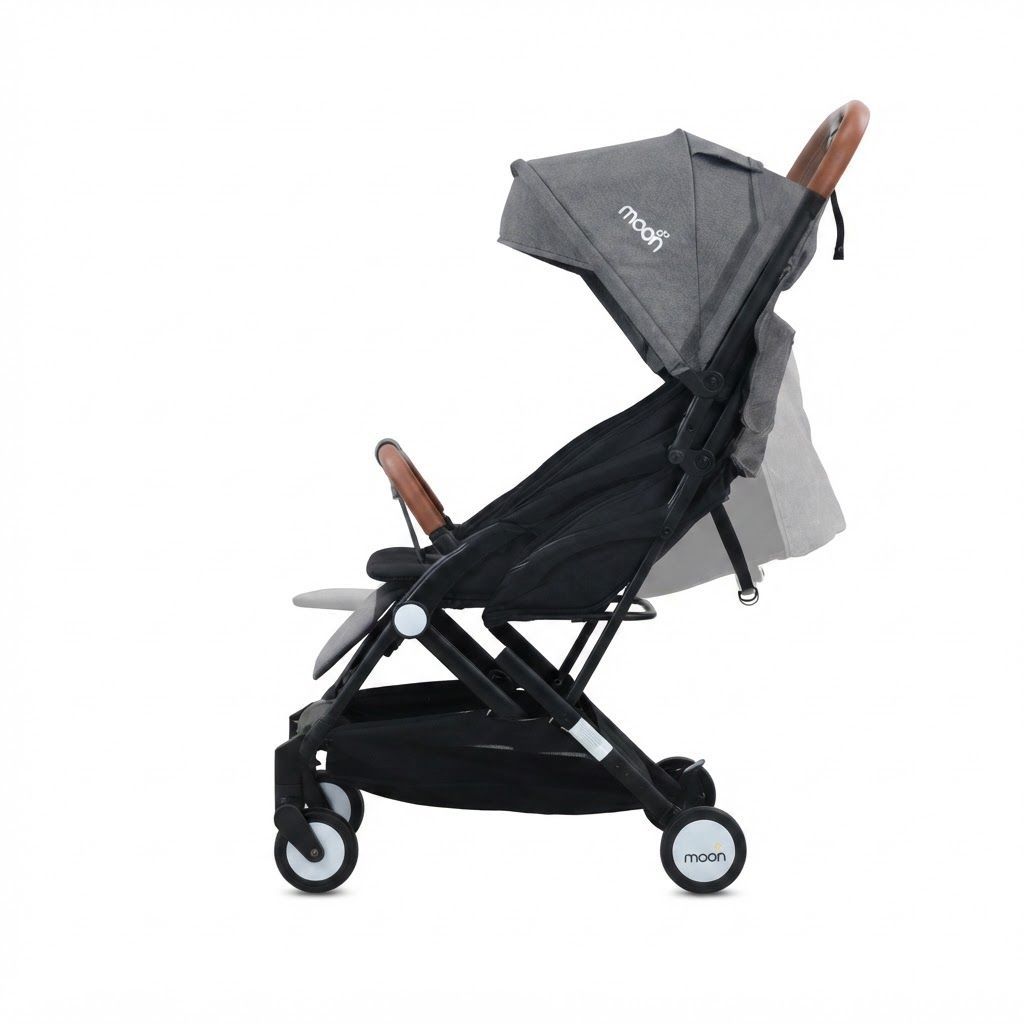 The Moon Brand Ritzi Lightweight Cabin Stroller - Compact Foldable Pushchair for Baby & Toddlers Up to 18 kg, 0 Months+, 5-Point Safety Harness