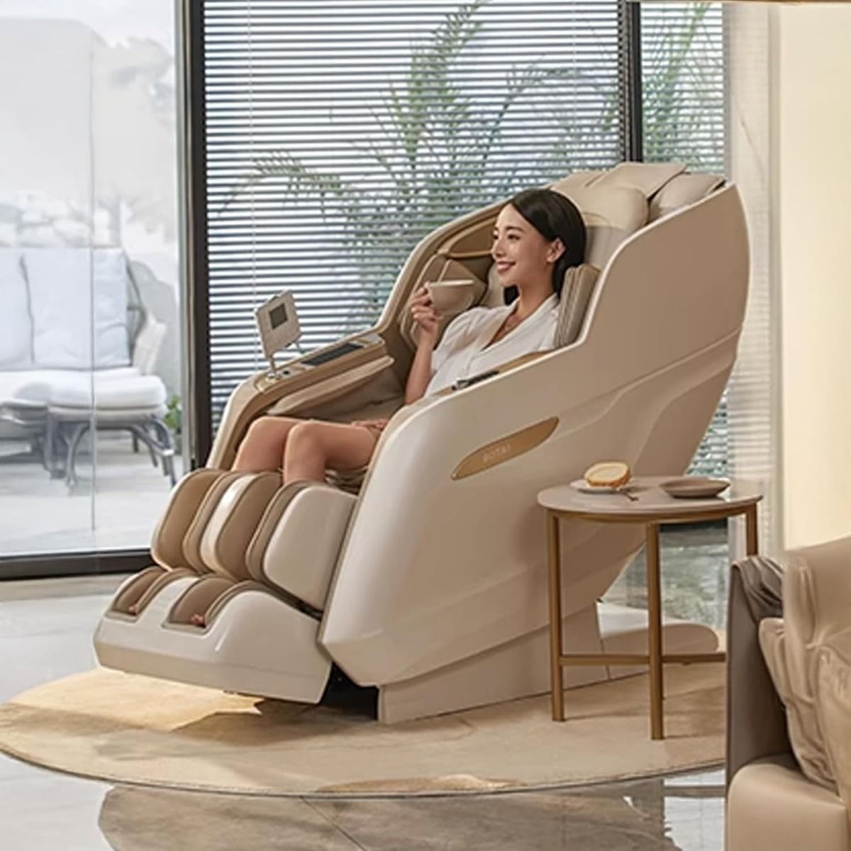 Rotai Royal Signature Massage Chair, AI Body Scan, 6 Massage Techniques, 22 Wellness Modes, Zero Gravity Recline, Heat Therapy & Voice Touch Control | White - RT5950