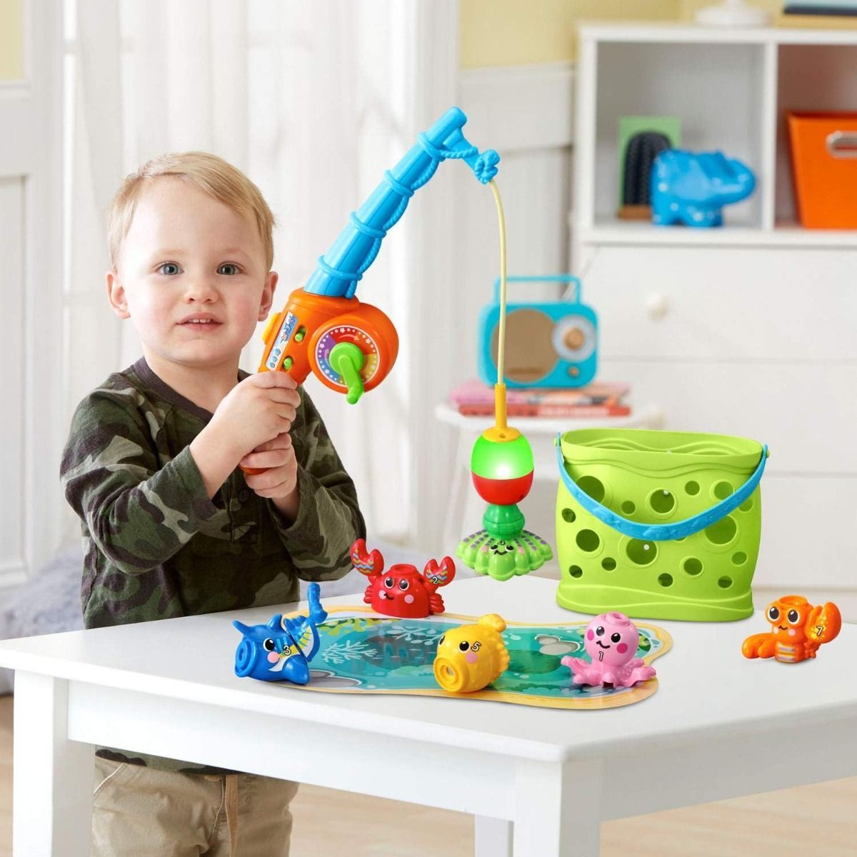 VTech Jiggle and Giggle Fishing Set - Interactive Toddler Learning Toy with Magnetic Fishing Pole