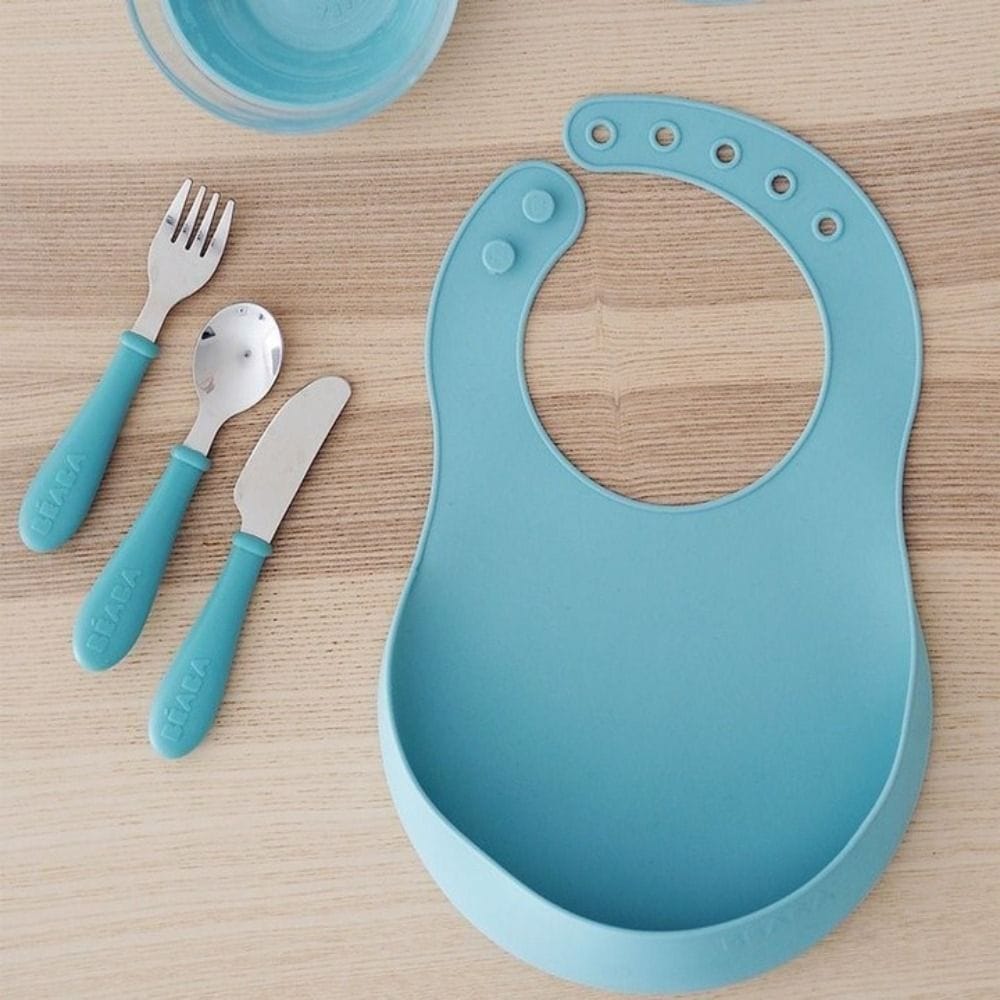 Beaba Silicone Bib 4+ Months, Soft And Lightweight Silicone, Curved Shape, Adjustable Neck Closure, Food Catching Pocket, BPA-Free, Easy To Clean - Airy Green