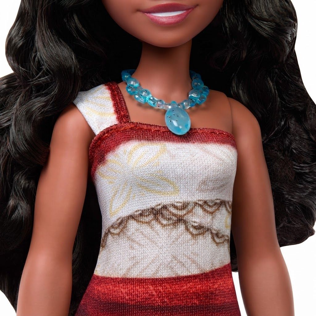 Disney Moana 2 Fashion Doll by Mattel, Posable Character Doll with Movie-Inspired Outfit, Long Wavy Hair & Accessories, Multicolor