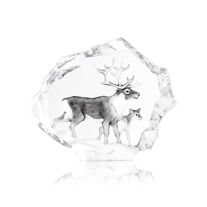 Maleras Reindeer with Calf Limited Edition Crystal Sculpture, Handmade Swedish Cast Crystal, Hand-Painted Brown Finish, Signed by Mats Jonasson