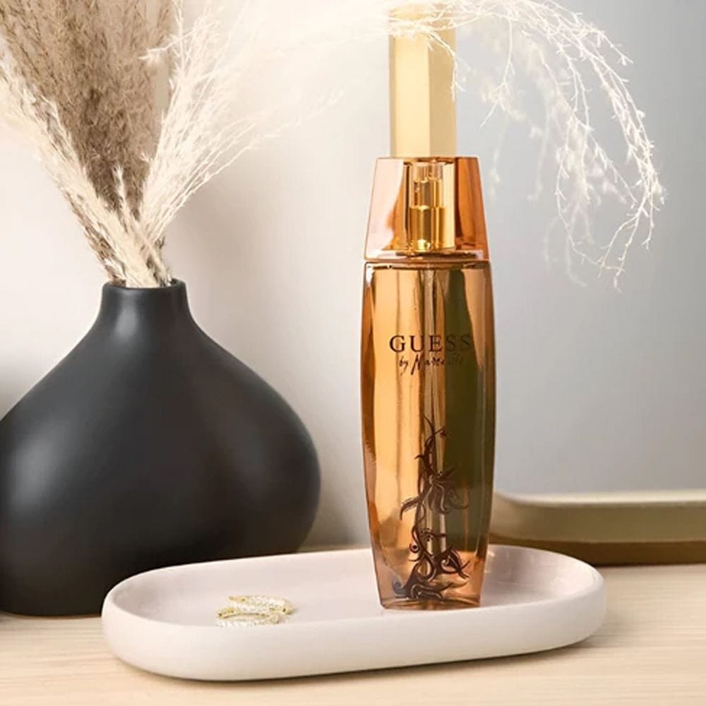 Guess by Marciano Eau de Parfum Gift Set 100ML - Star Fruit, Jasmine & Vanilla Glamorous Fruity Floral Women's Fragrance Set | 85715325938